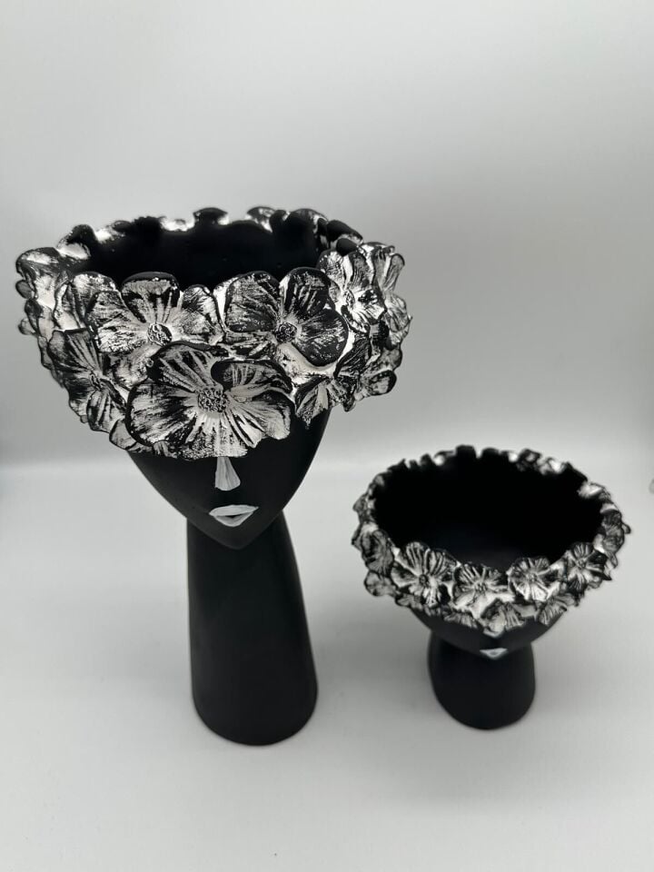 Çiçekli Kız Vazo Küçük ve Büyük Siyah